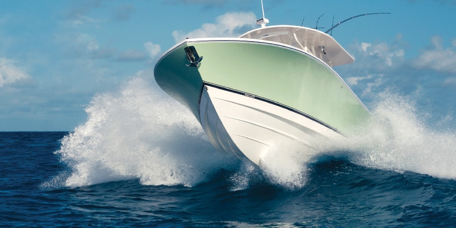How do traditional Deep-V hull designs compare to their high-speed, stepped hull counterparts? - Bluewater Yacht Sales